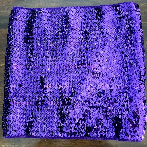 NWOT Sequin Crop Top - Picture 4 of 6